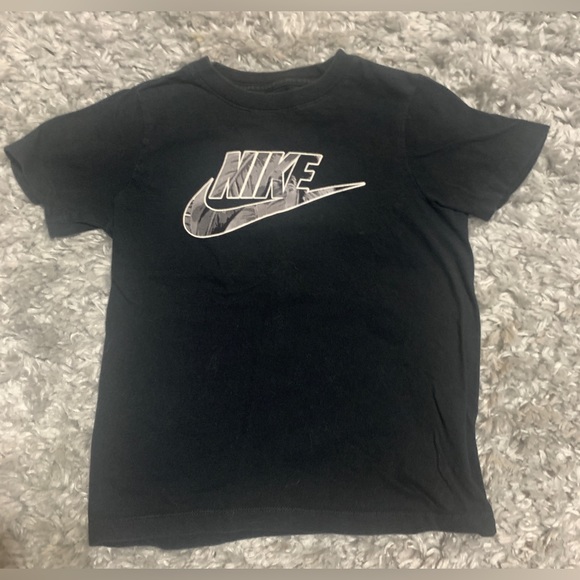 Size 8 - Set of 3 boys sportswear clothing - Picture 1 of 4